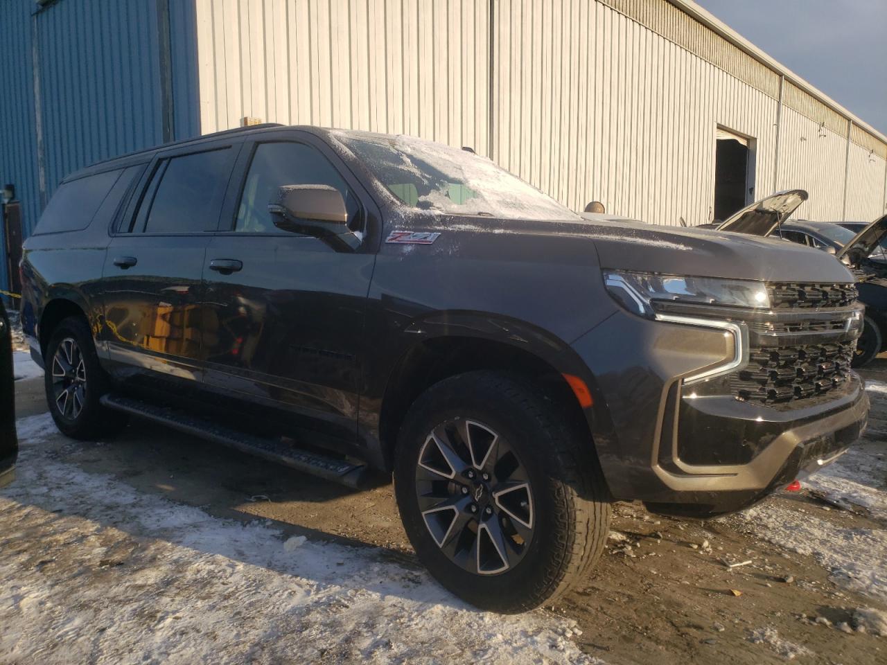 2021 Chevrolet Suburban - Image 4
