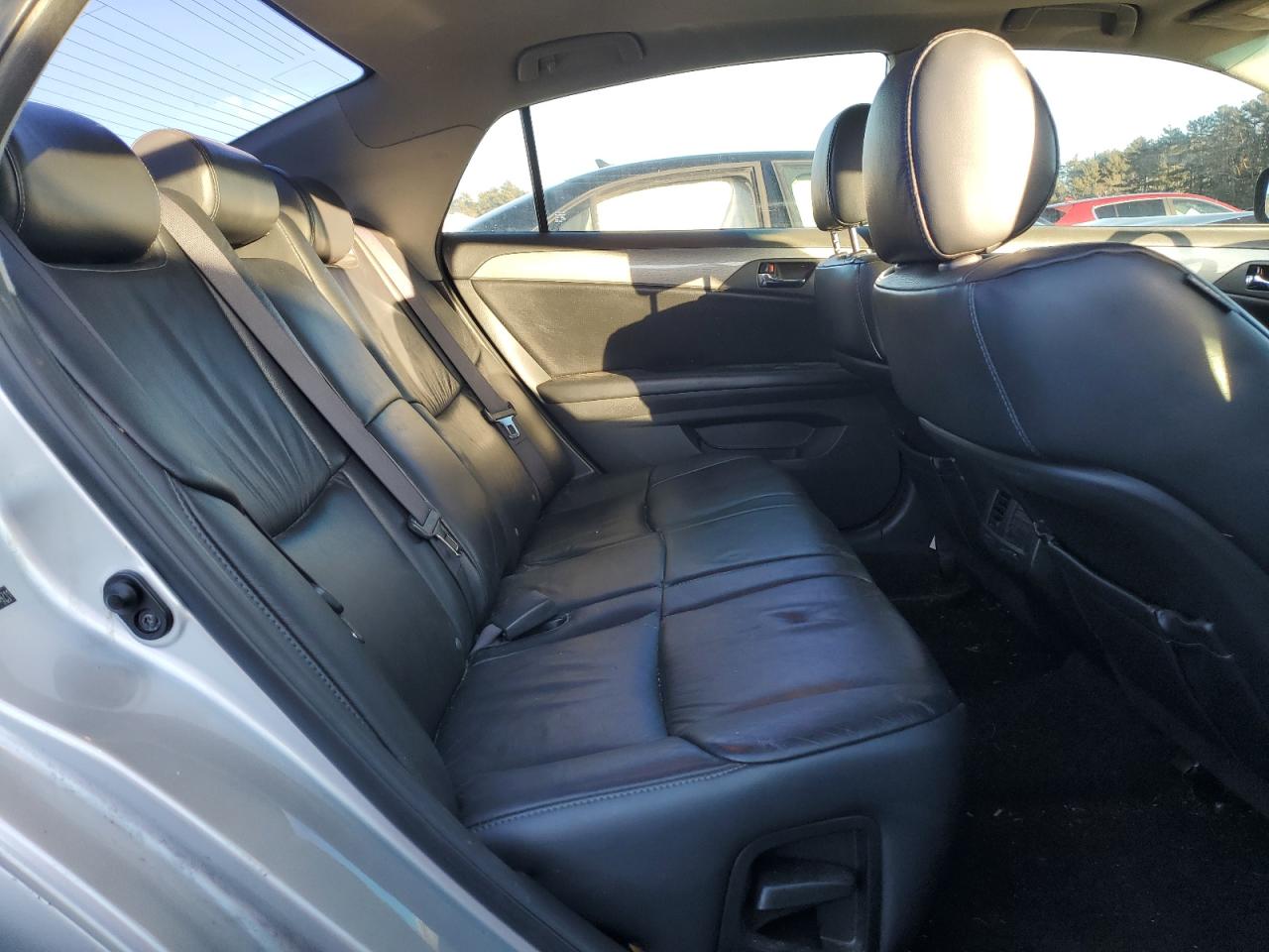 2007 Toyota Avalon - Image 10