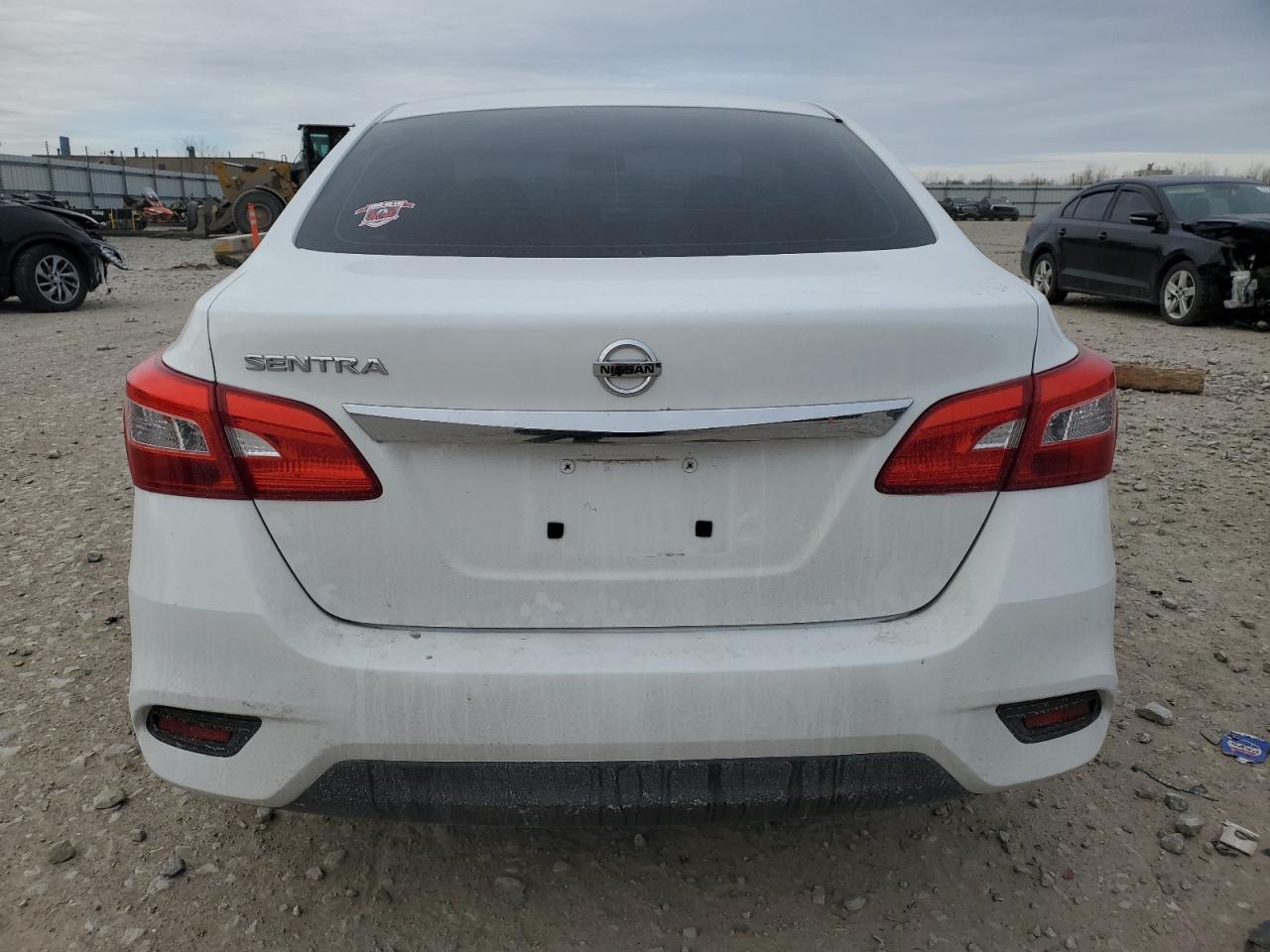 2016 Nissan Sentra - Image 6