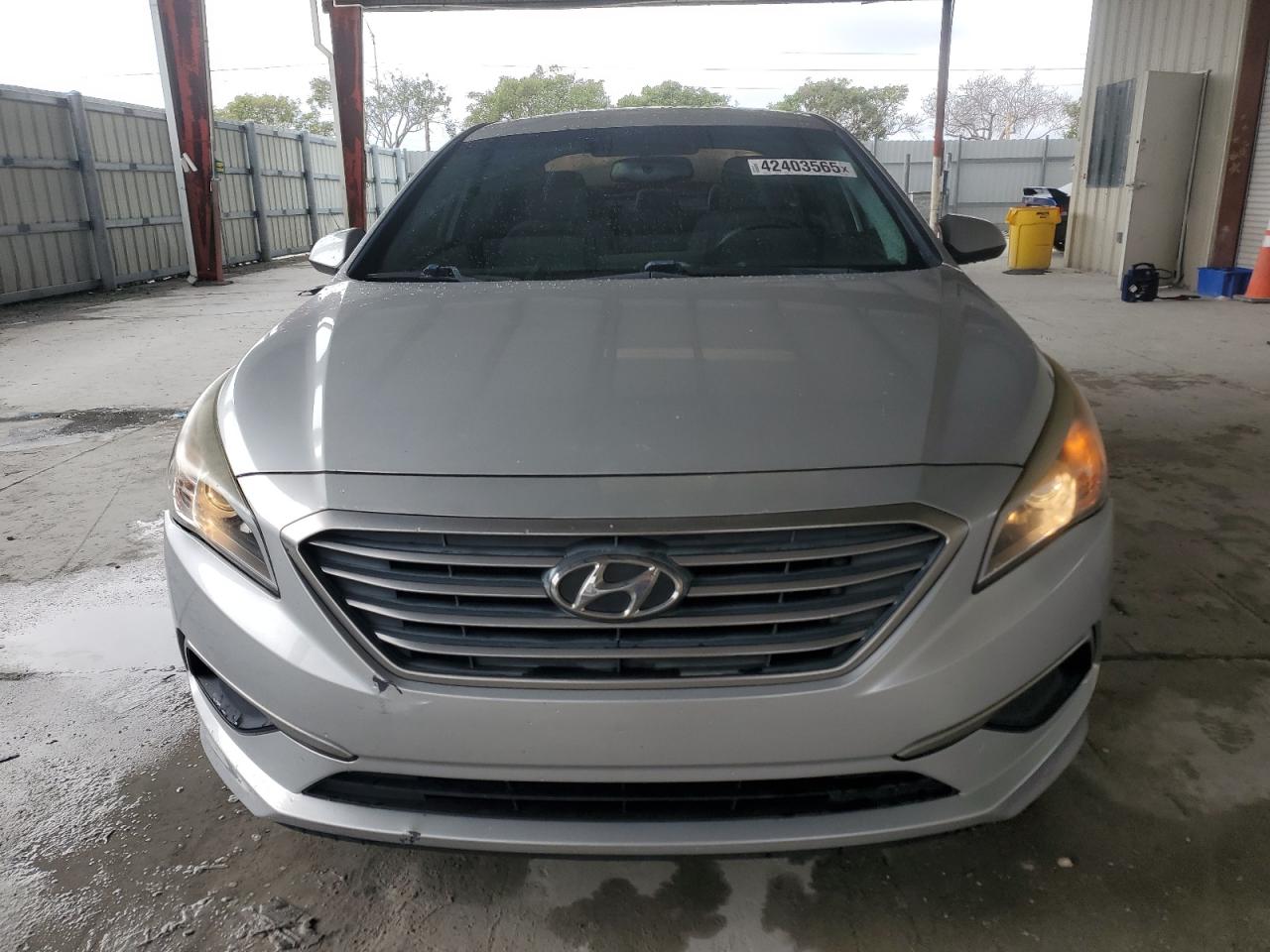 2016 Hyundai Sonata - Image 5