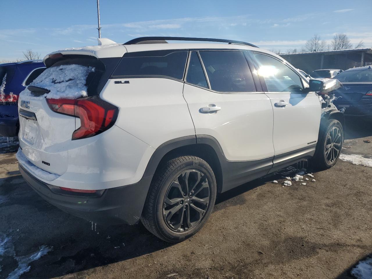 2021 GMC Terrain - Image 3