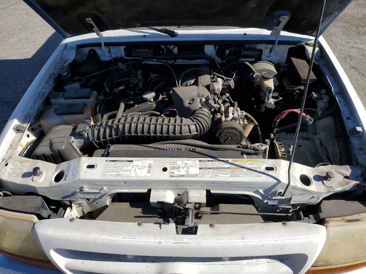 1999 Ford Ranger - Image 13