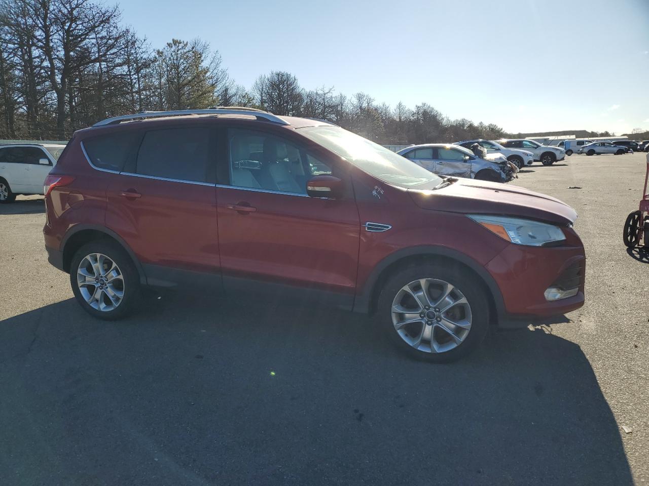 VIN 1FMCU0J95EUB52852 2014 FORD ESCAPE no.4