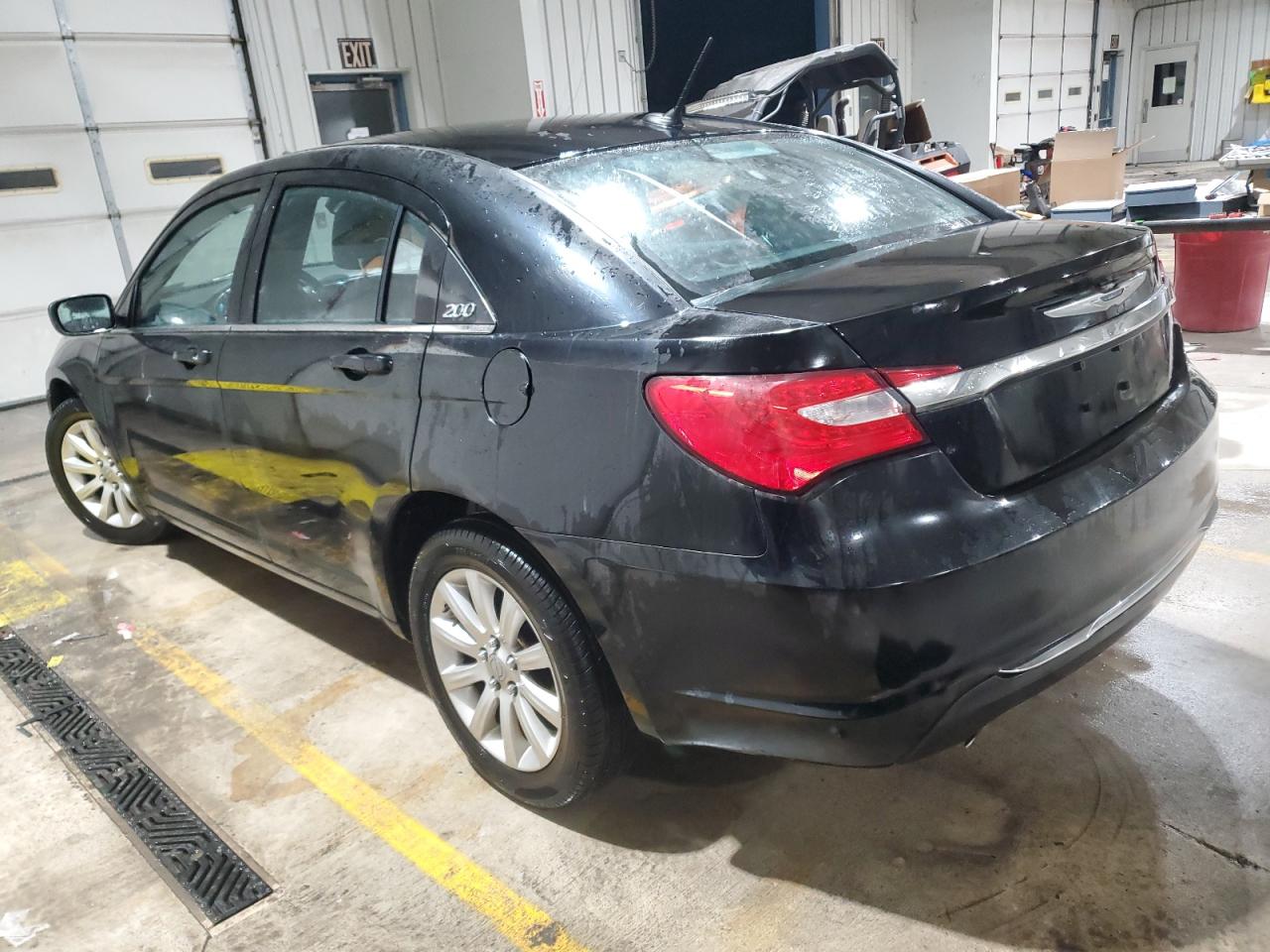 VIN 1C3CCBAG9EN164003 2014 CHRYSLER 200 no.2