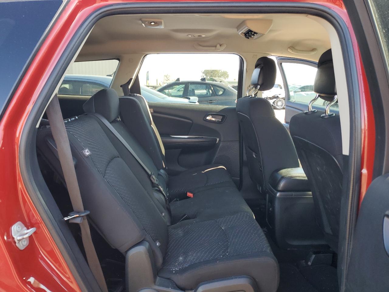 2015 Dodge Journey - Image 10