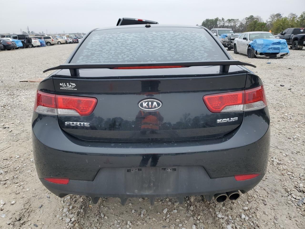 2013 Kia Forte - Image 6