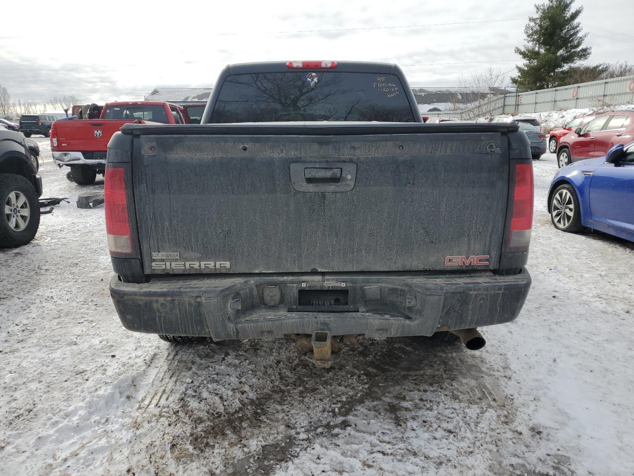 2009 GMC Sierra - Image 6