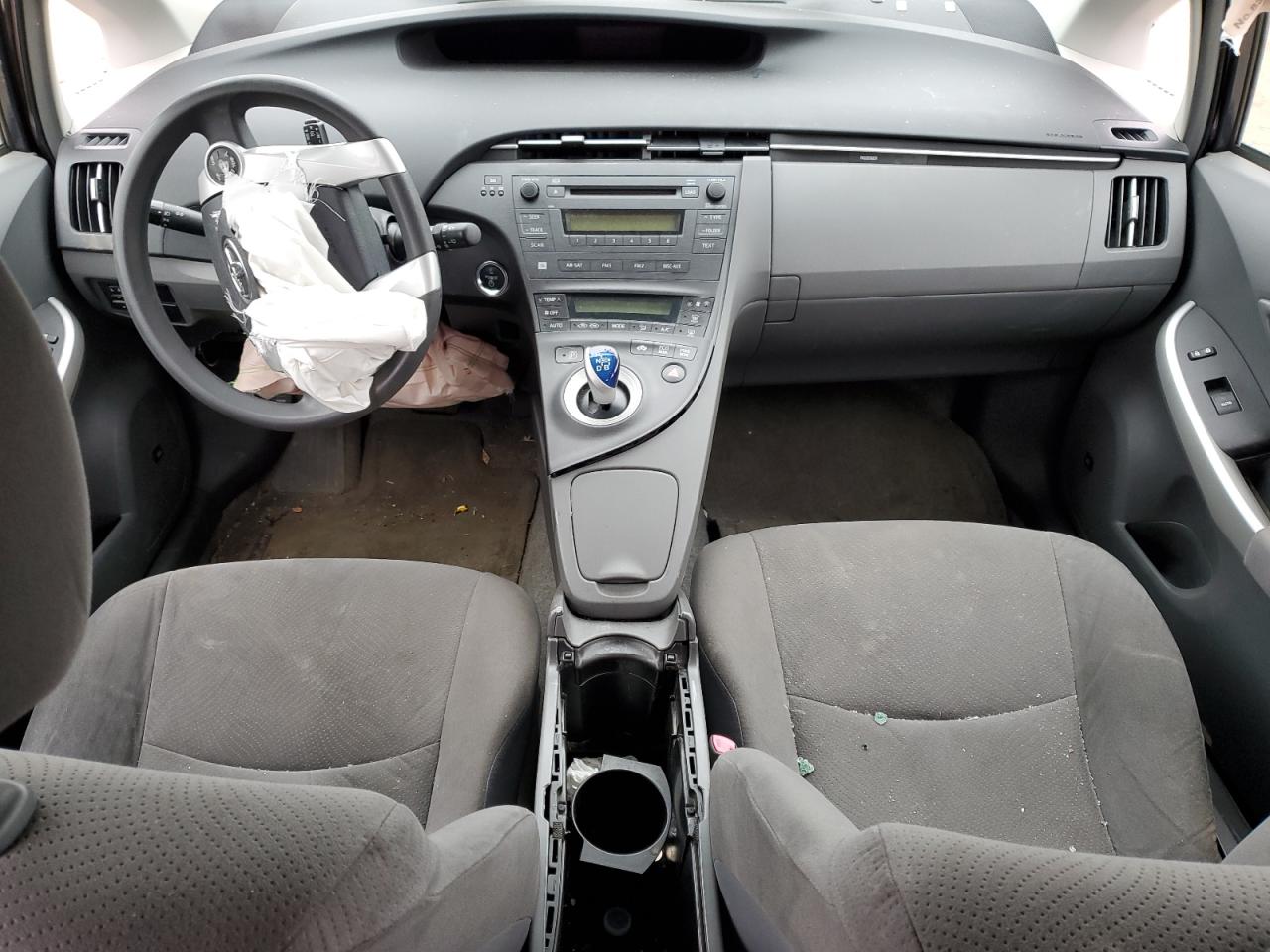 2010 Toyota Prius - Image 8