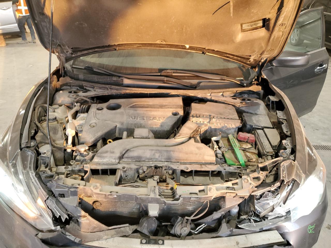 2016 Nissan Altima - Image 11