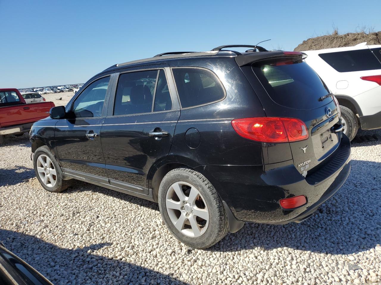 2009 Hyundai Santa Fe - Image 2