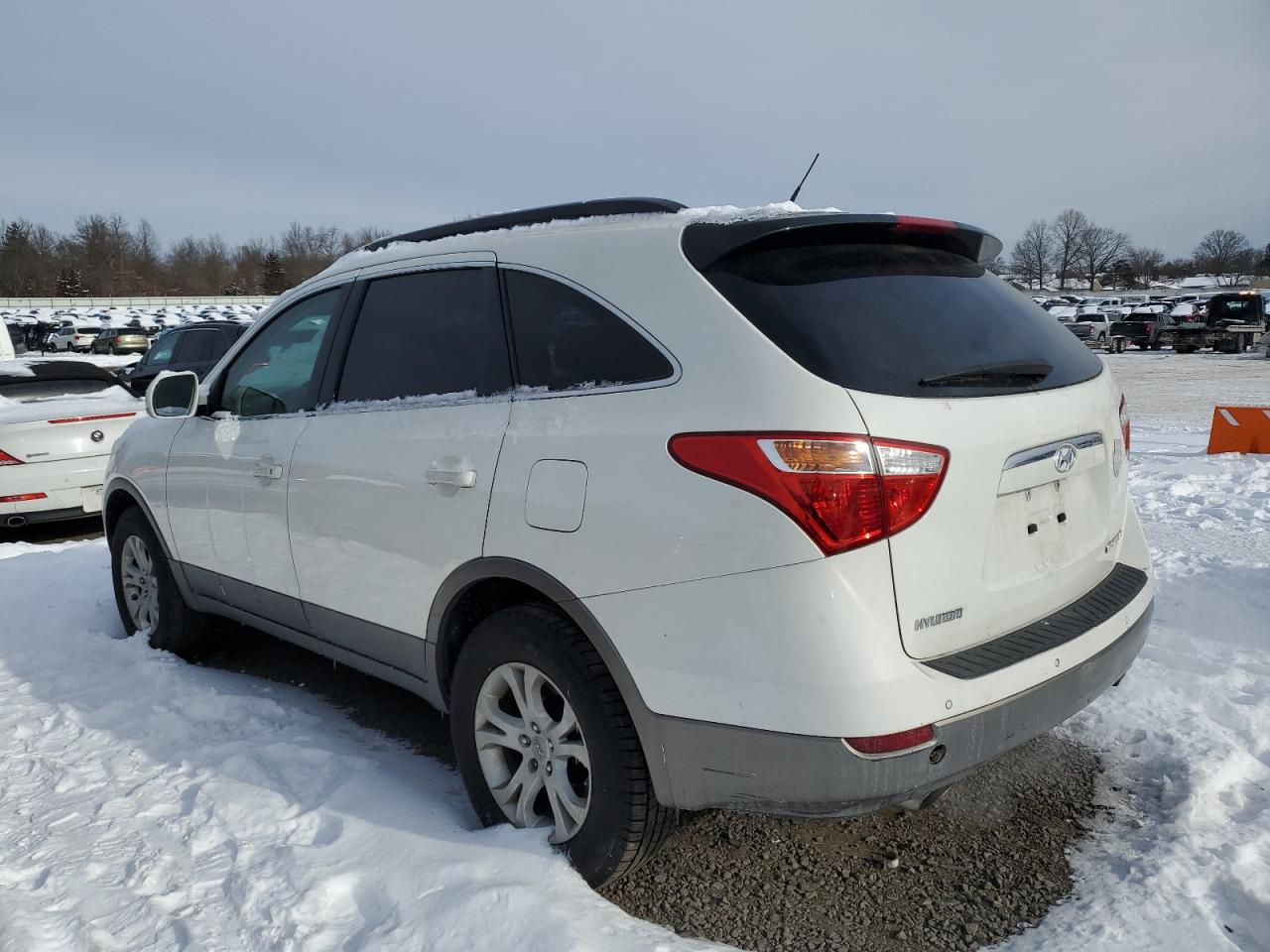 2011 Hyundai Veracruz - Image 2