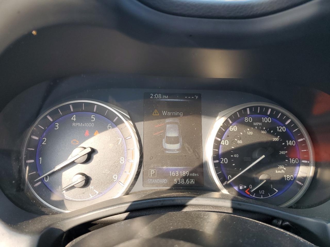 2015 Infiniti Q50 - Image 9