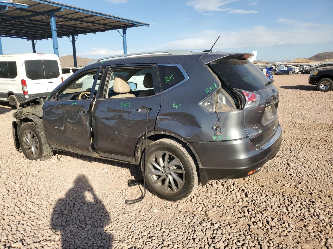 5N1AT2MT8FC765231 2015 NISSAN ROGUE - Image 2