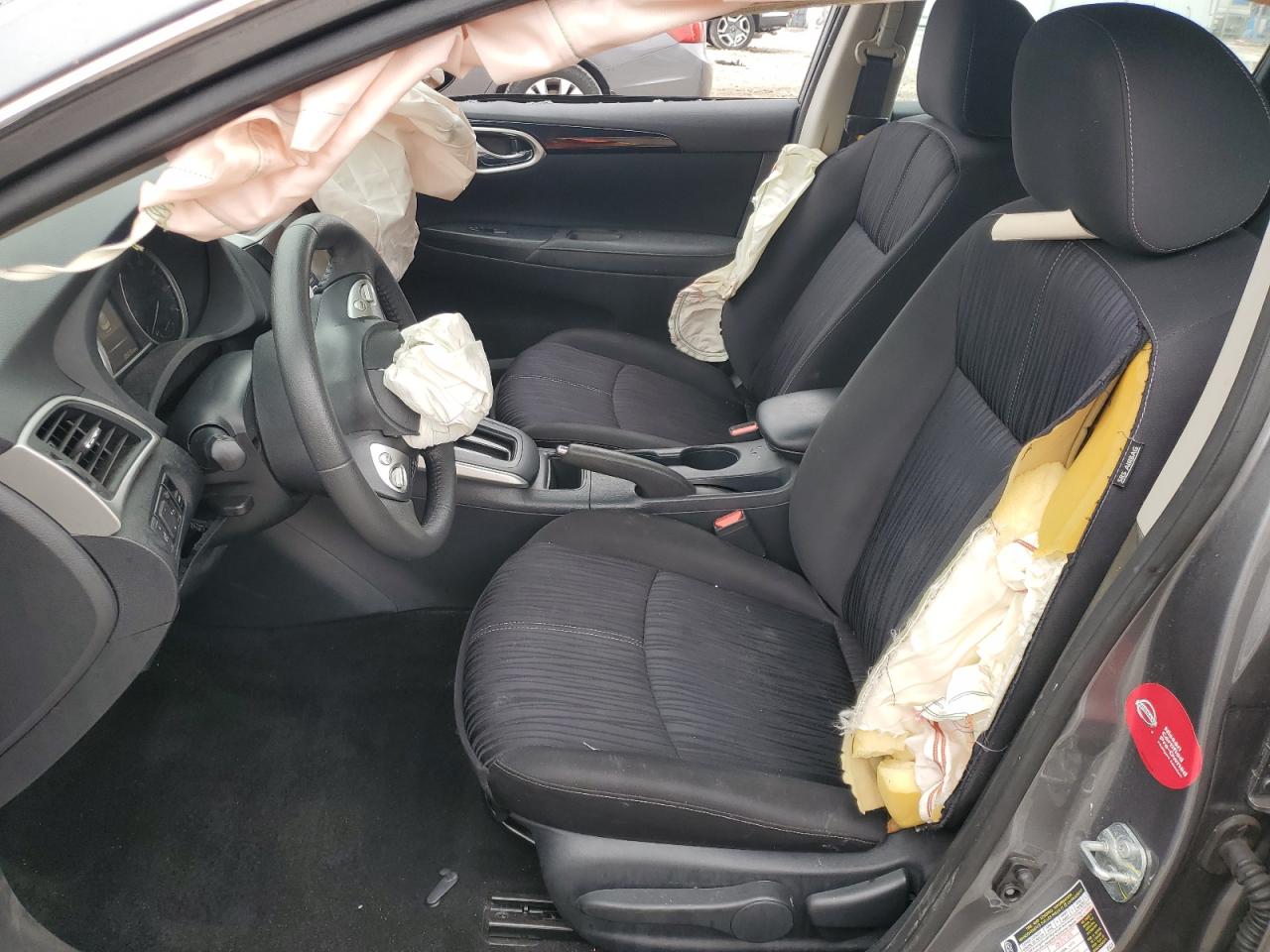 3N1AB7AP0HY313685 NISSAN SENTRA 2017