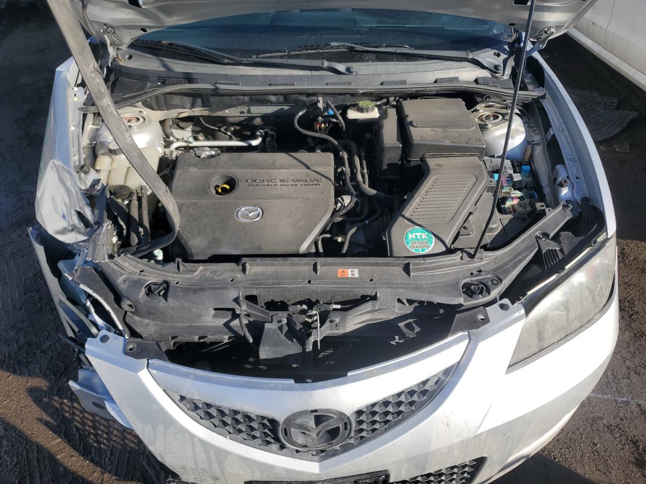 2009 Mazda 3 - Image 11