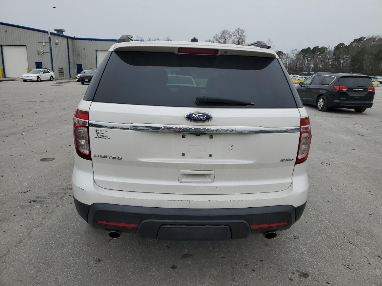 2011 Ford Explorer - Image 6