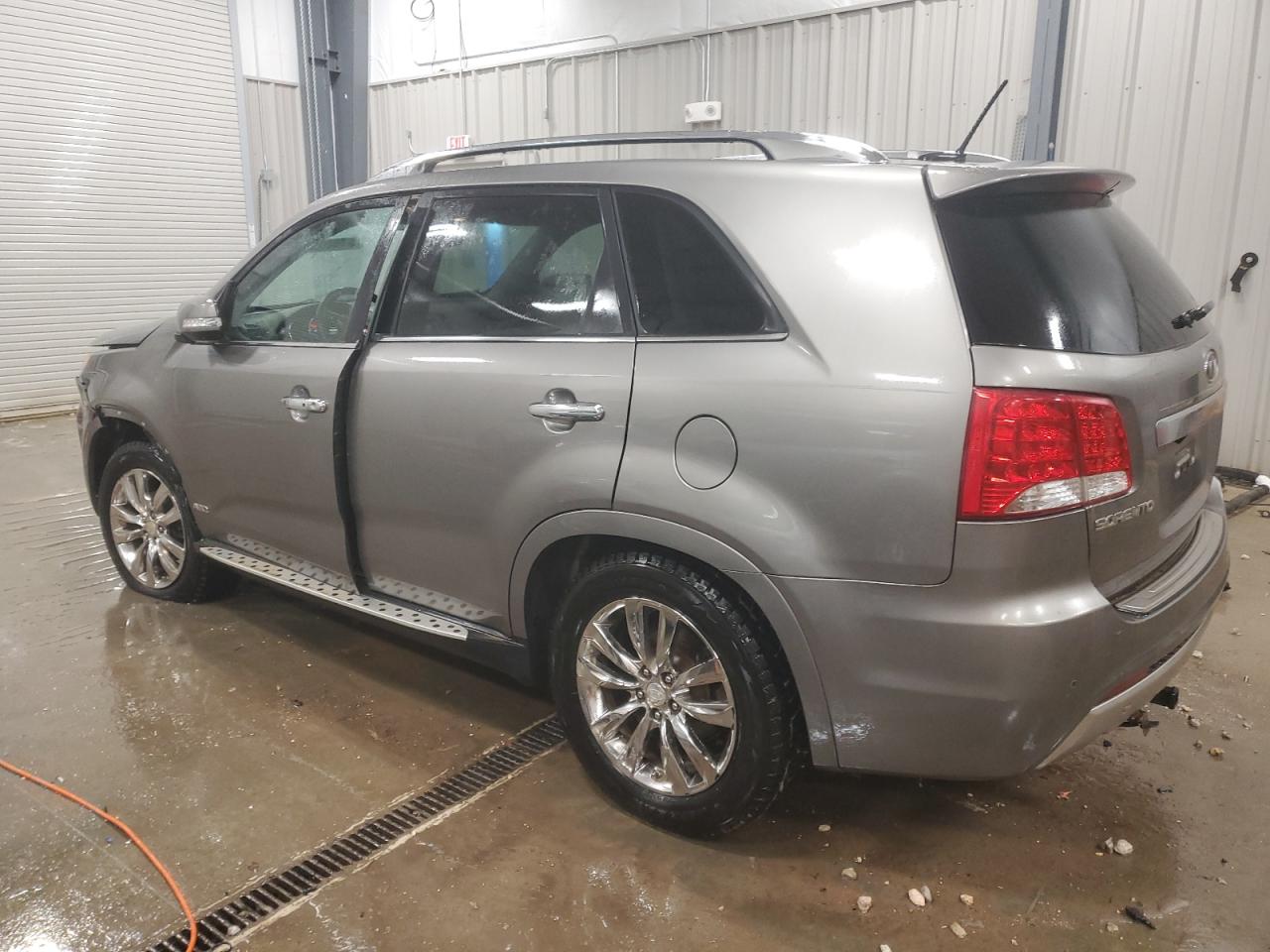 2013 Kia Sorento - Image 2