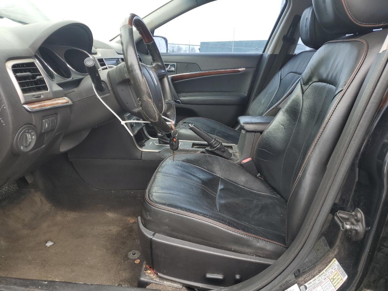 2010 Lincoln MKZ - Image 7