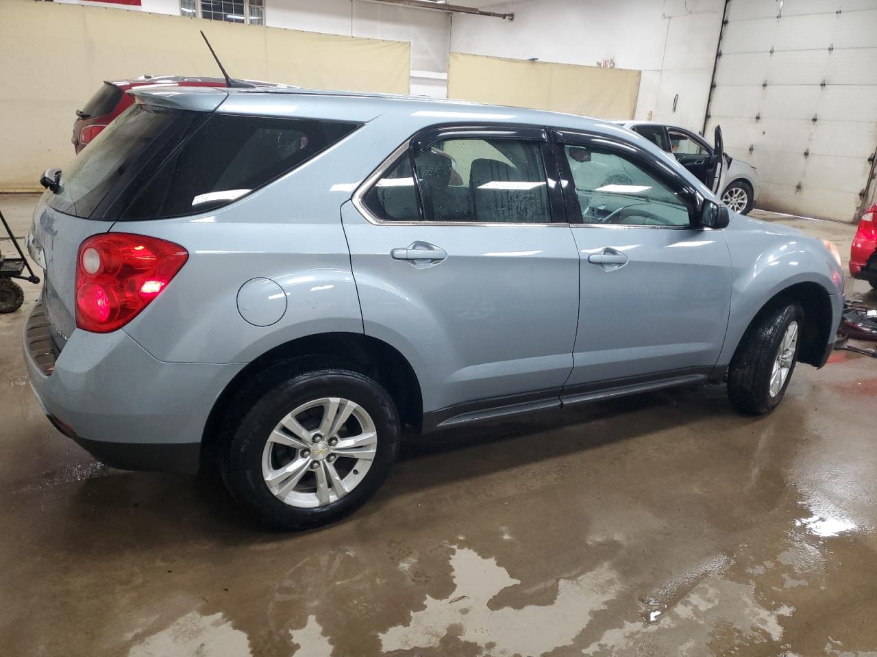 2014 Chevrolet Equinox - Image 3