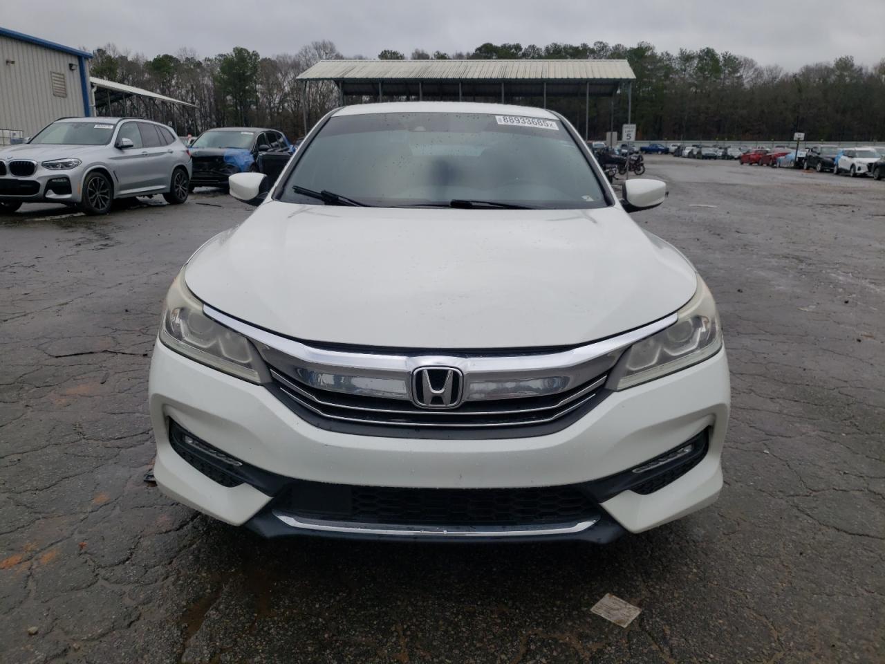 2017 Honda Accord - Image 5