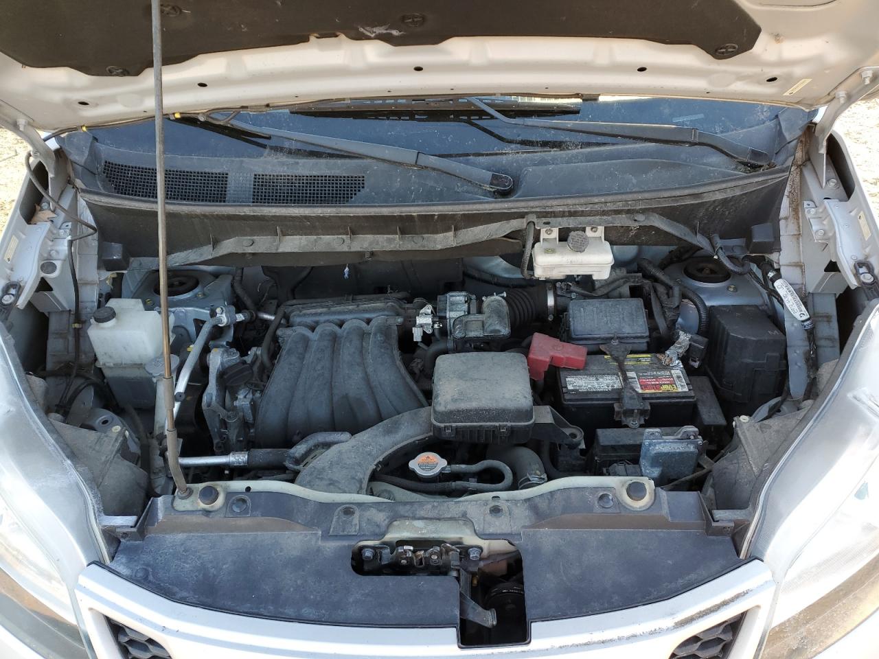 2015 Nissan NV - Image 13