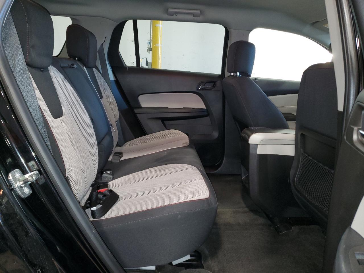 2011 GMC Terrain - Image 11