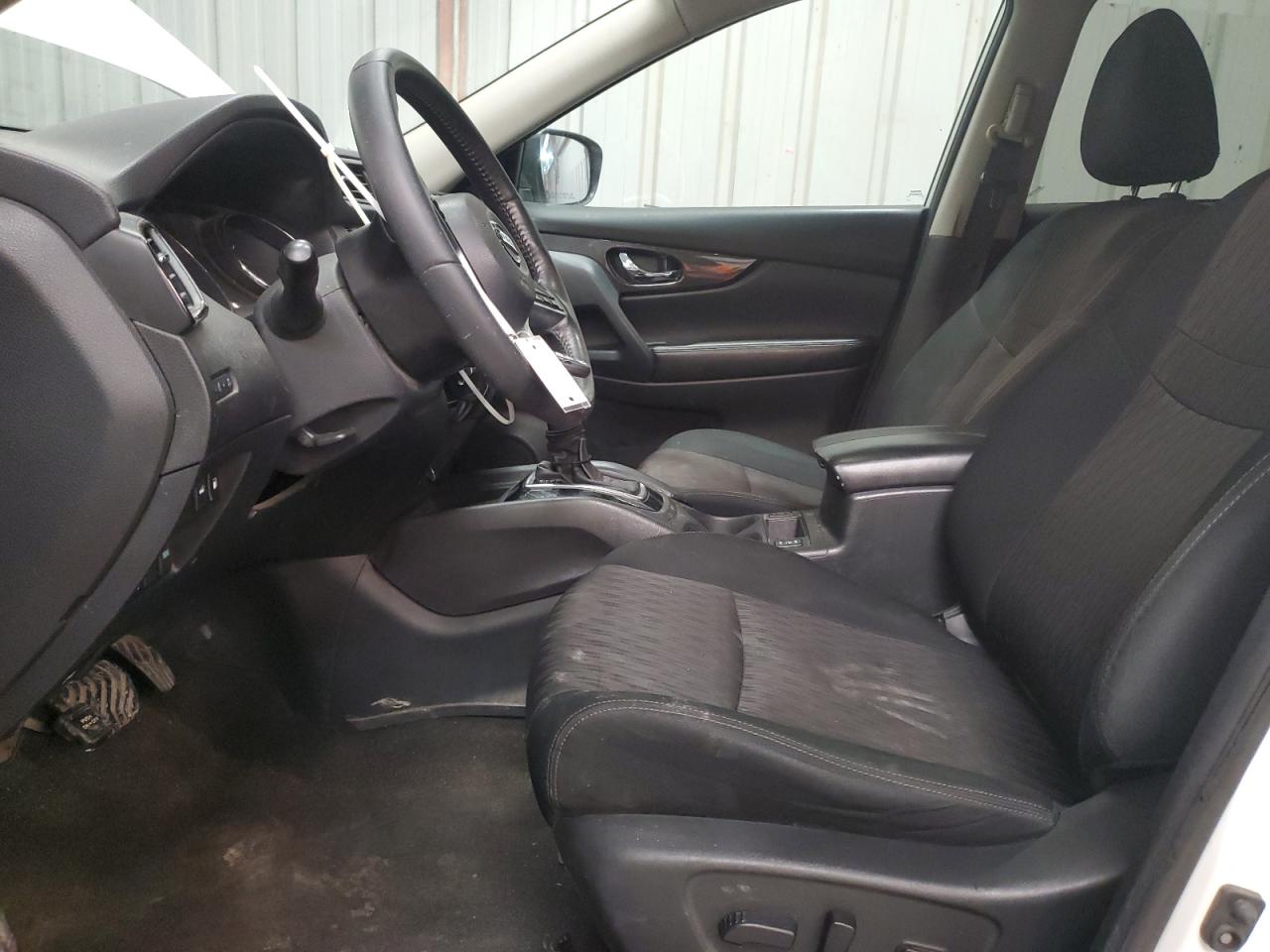 5N1AT2MV0JC756503 NISSAN ROGUE 2018