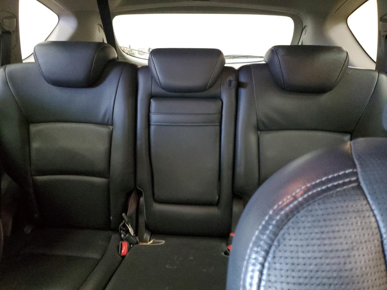 2007 Subaru Tribeca - Image 10