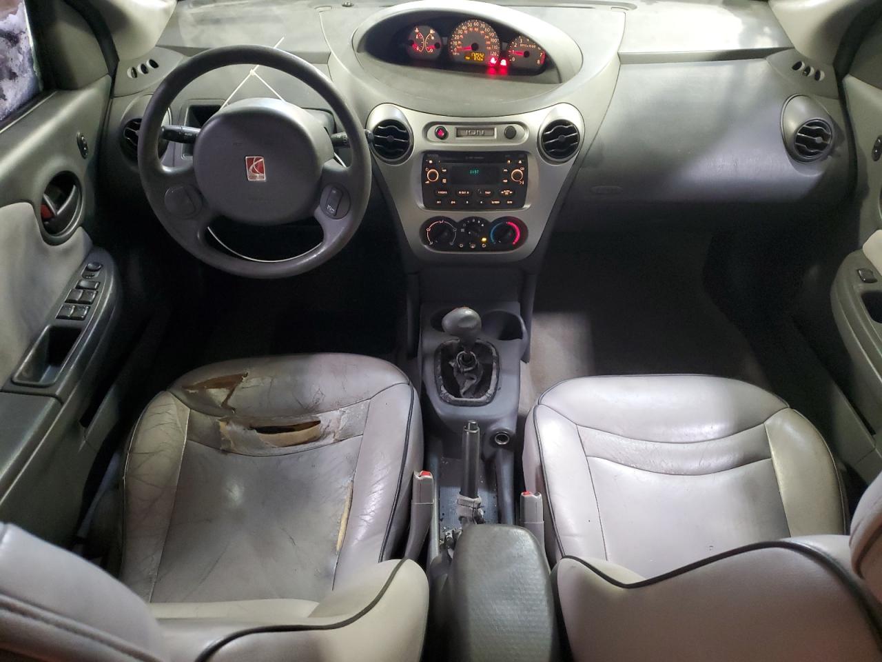 2004 Saturn ION - Image 8