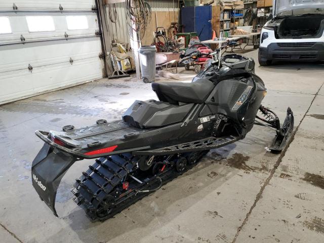 2023 SKIDOO RENEGADE