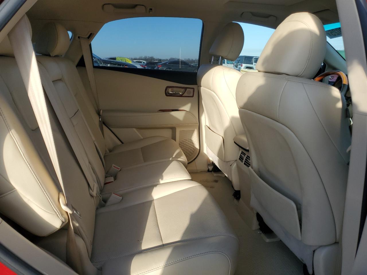 2011 Lexus RX - Image 11