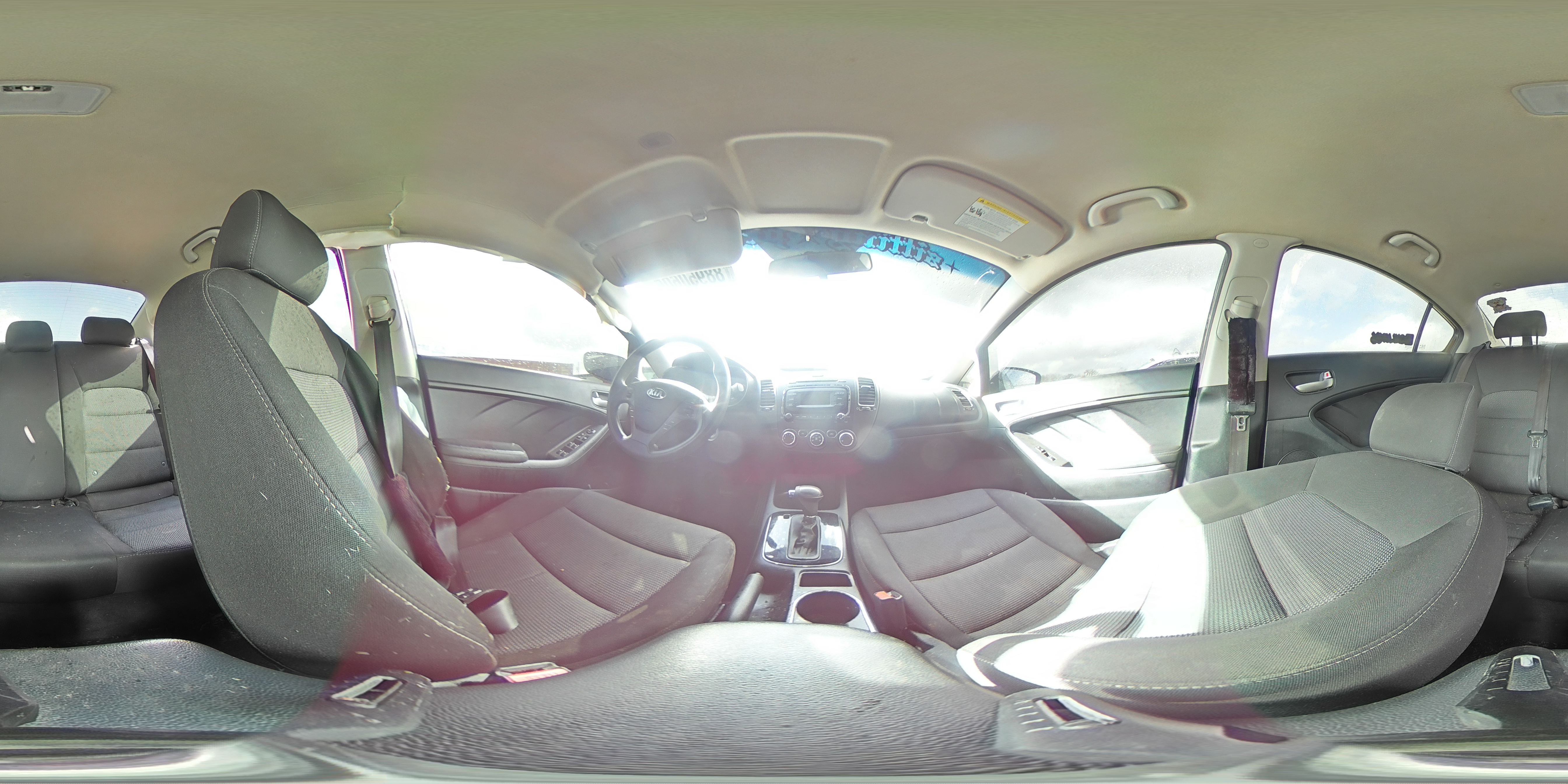 2017 Kia Forte - Image 14
