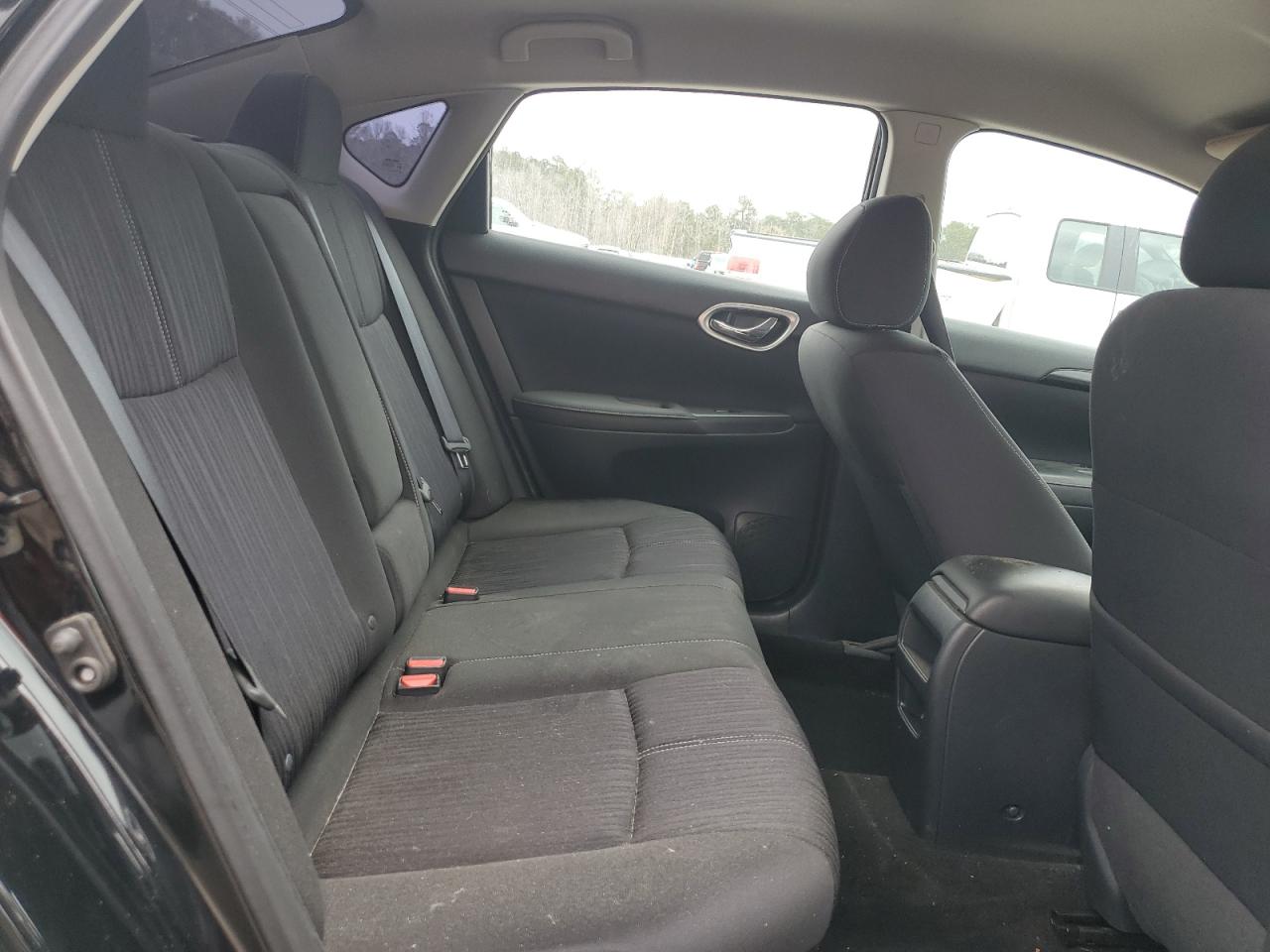 3N1AB7AP1HY281782 NISSAN SENTRA 2017