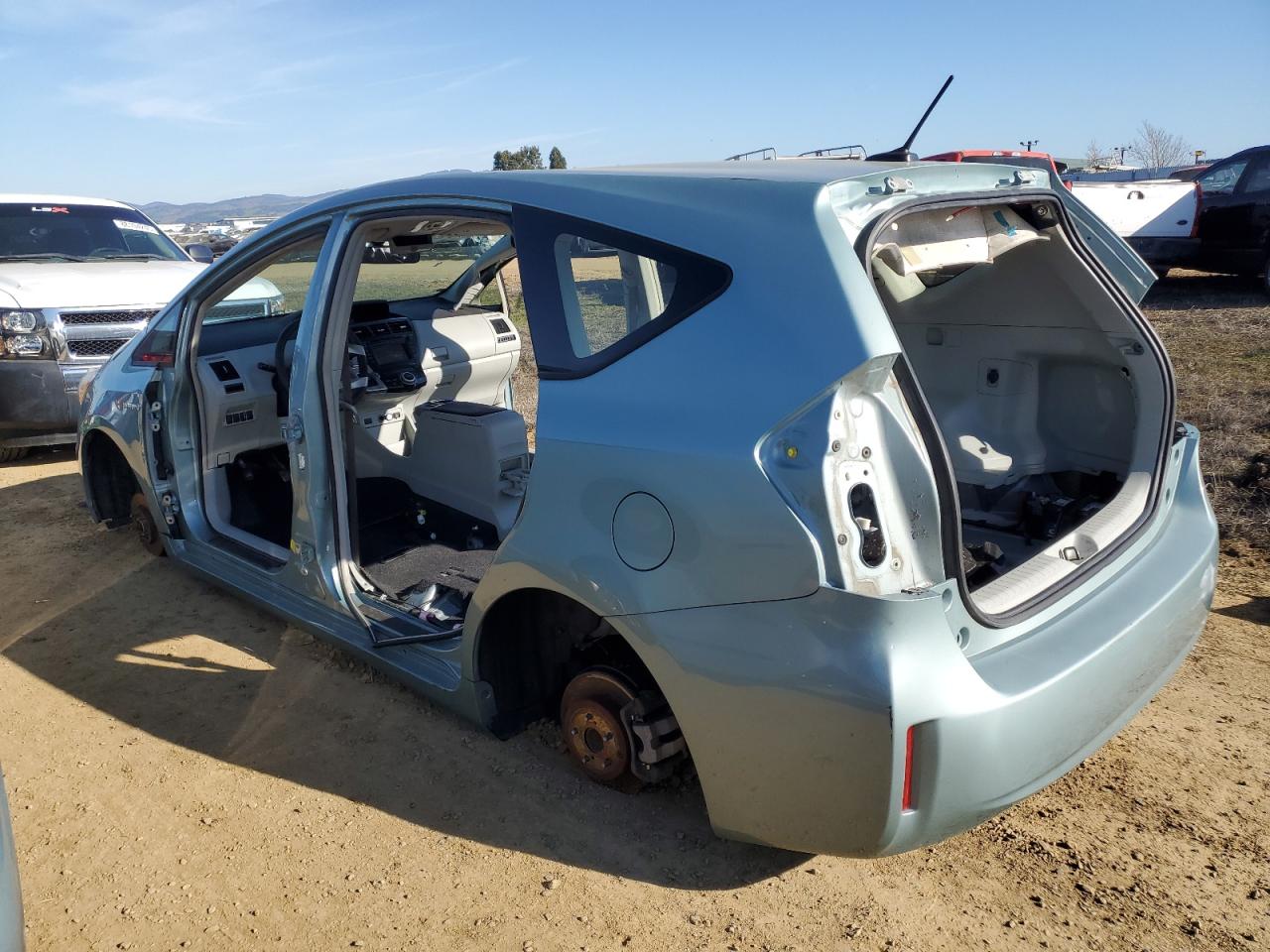 2013 Toyota Prius - Image 2