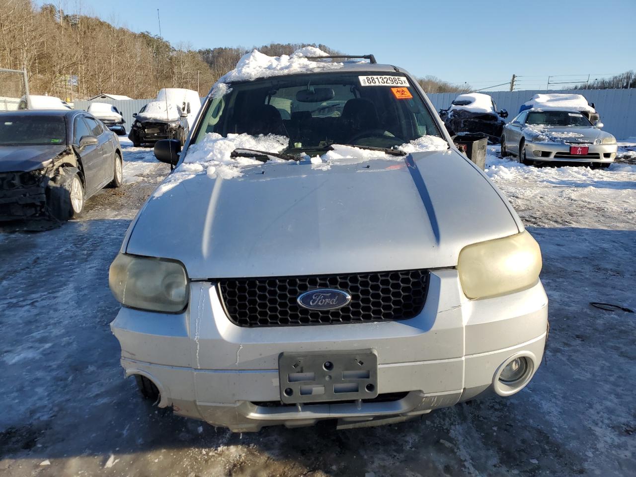 2005 Ford Escape - Image 5