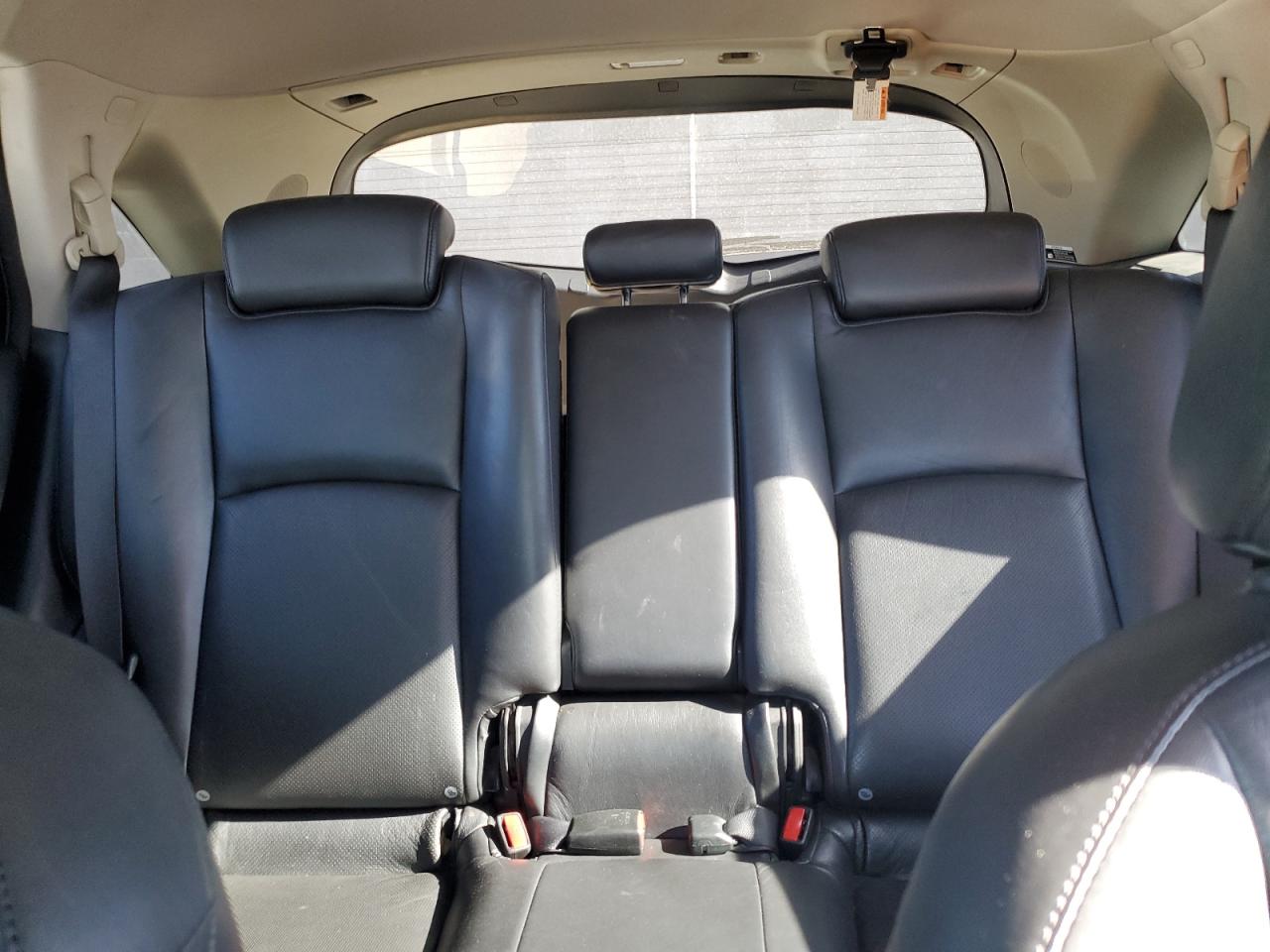 2006 Infiniti FX - Image 10