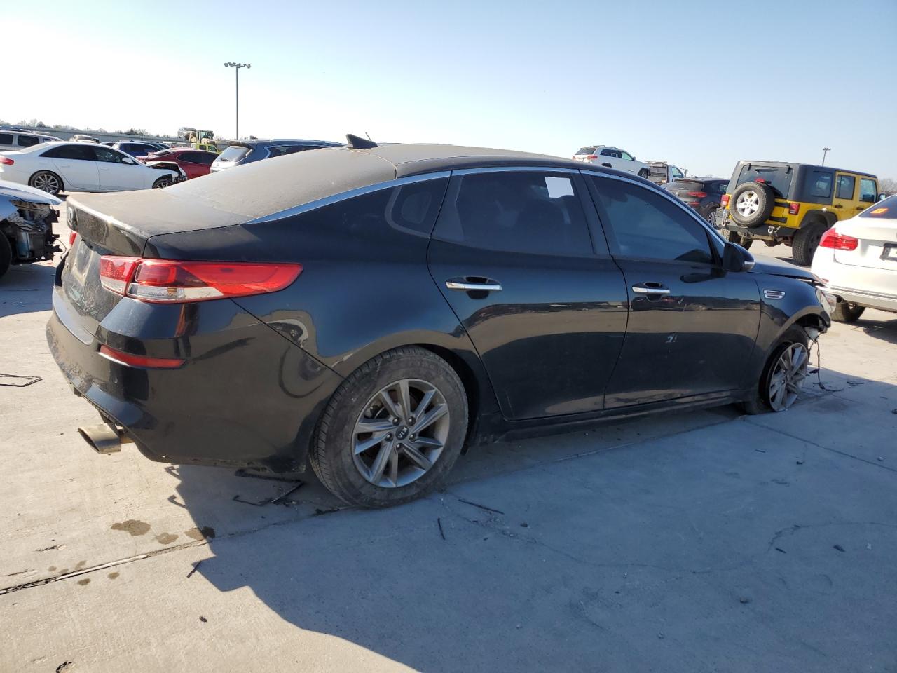 2020 Kia Optima - Image 3