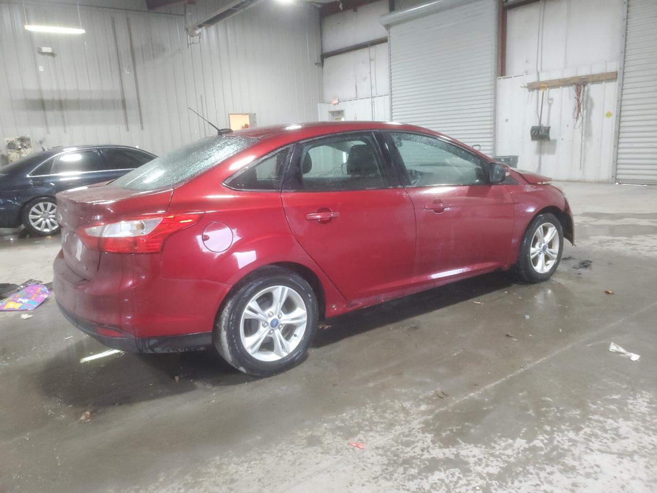 VIN 1FADP3F20DL120561 2013 FORD FOCUS no.3