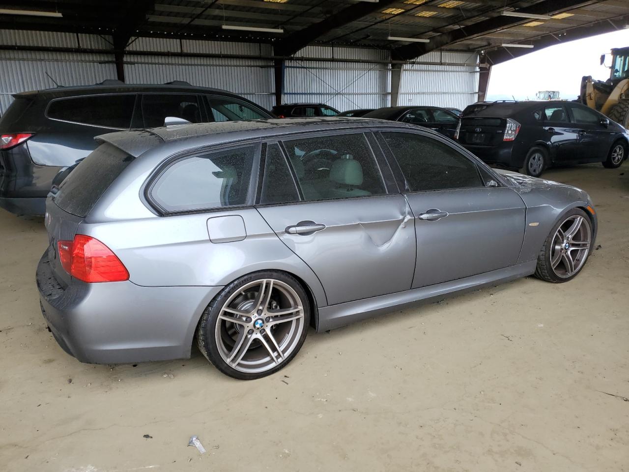 2011 BMW 3er - Image 3