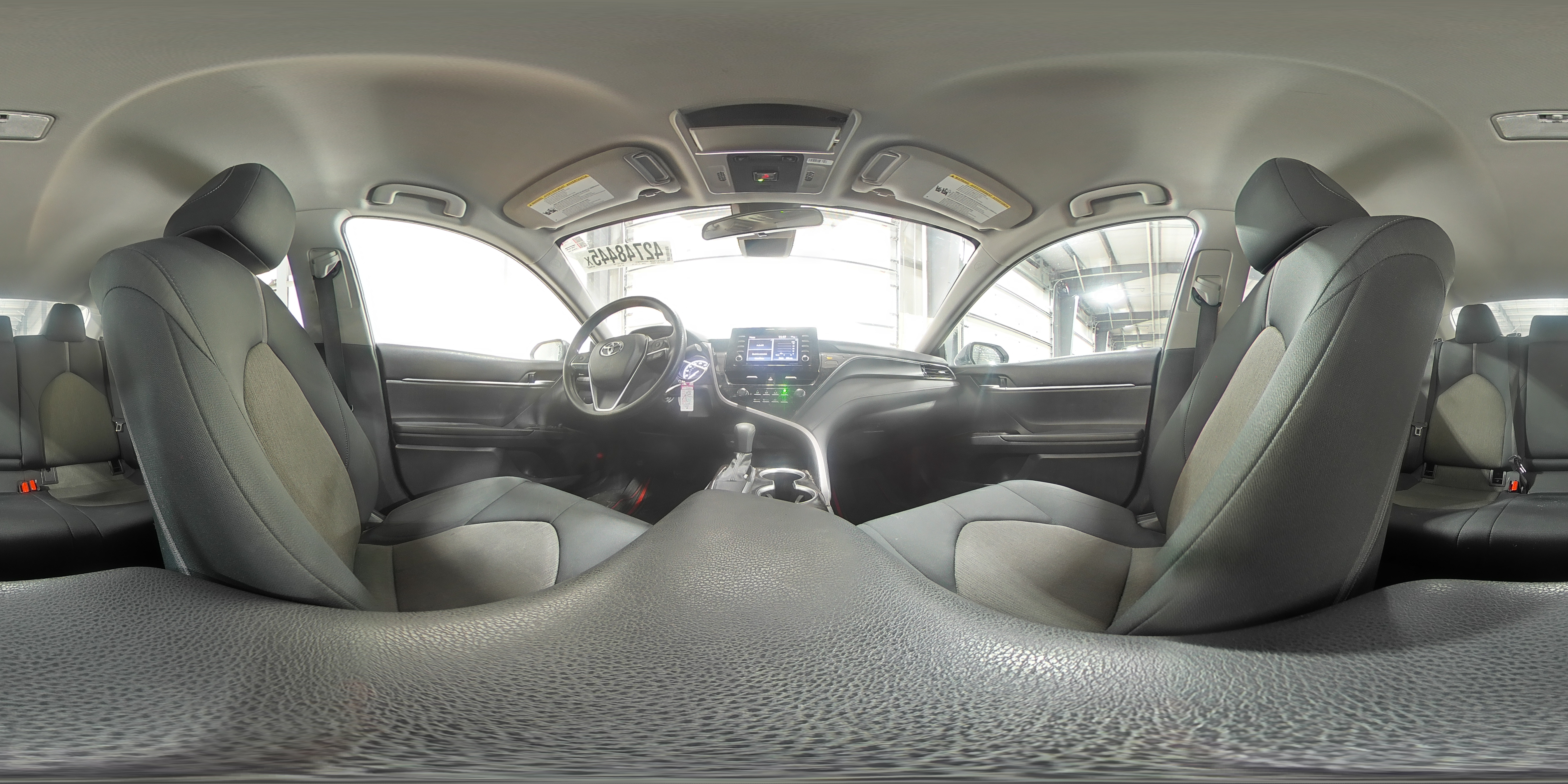 2021 Toyota Camry - Image 14