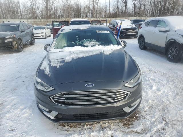 Sedans FORD FUSION 2017 Granatowy