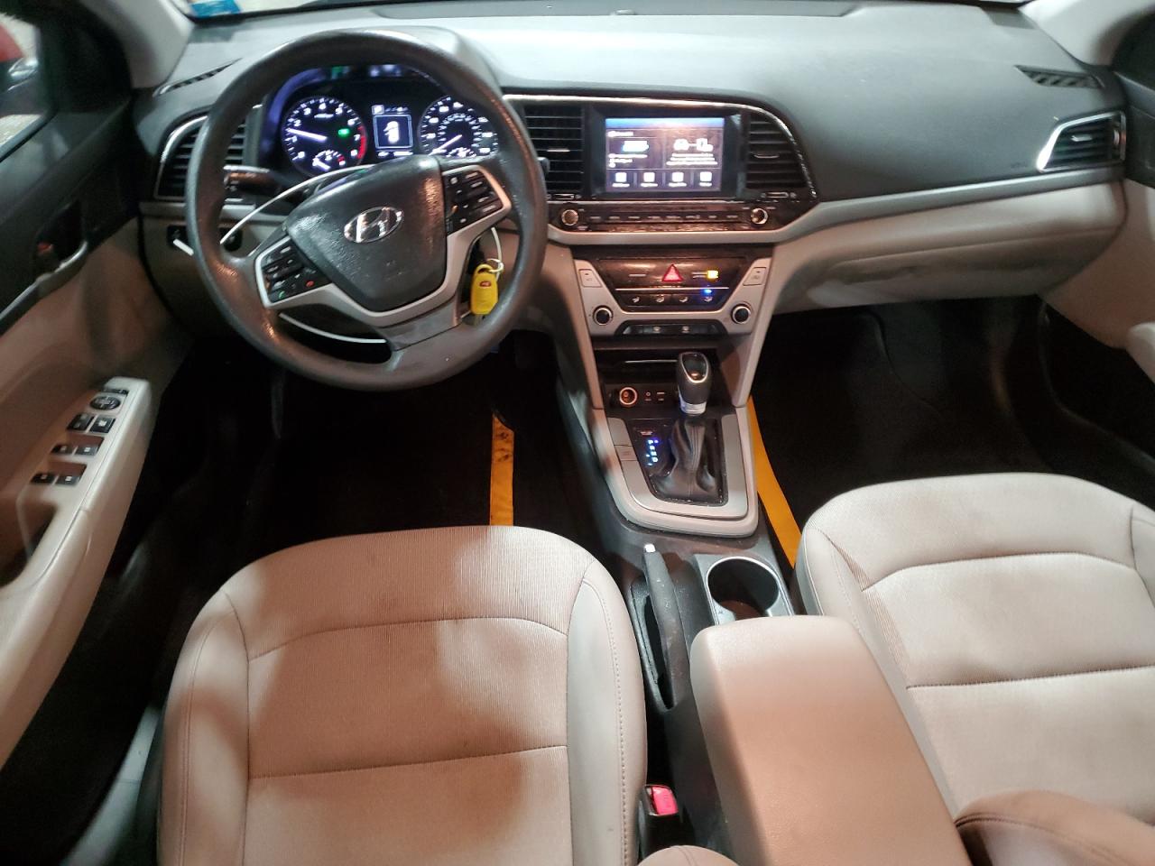 2018 Hyundai Elantra - Image 8