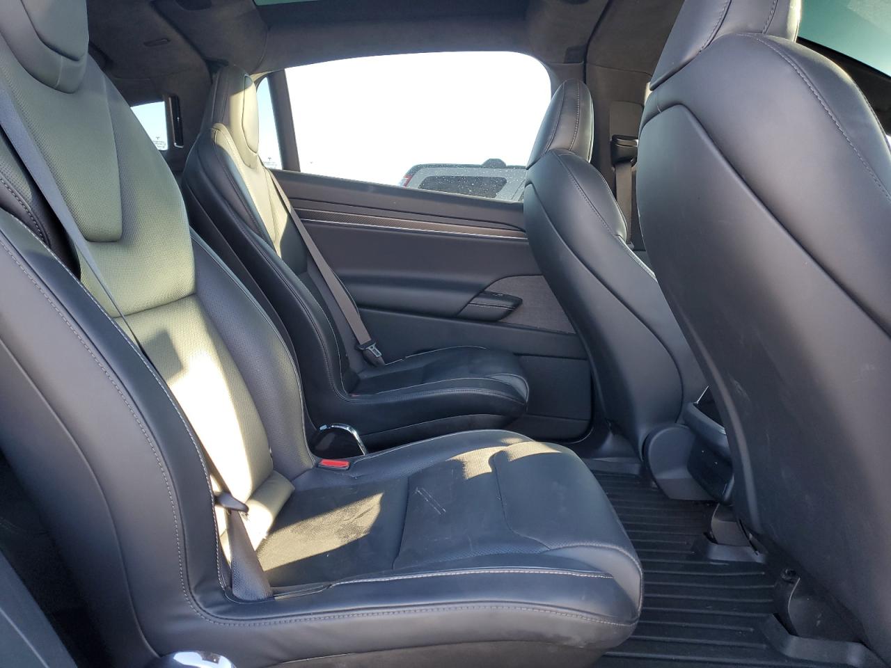 2023 Tesla Model X VIN: 7SAXCBE60PF385654 Lot: 87193414