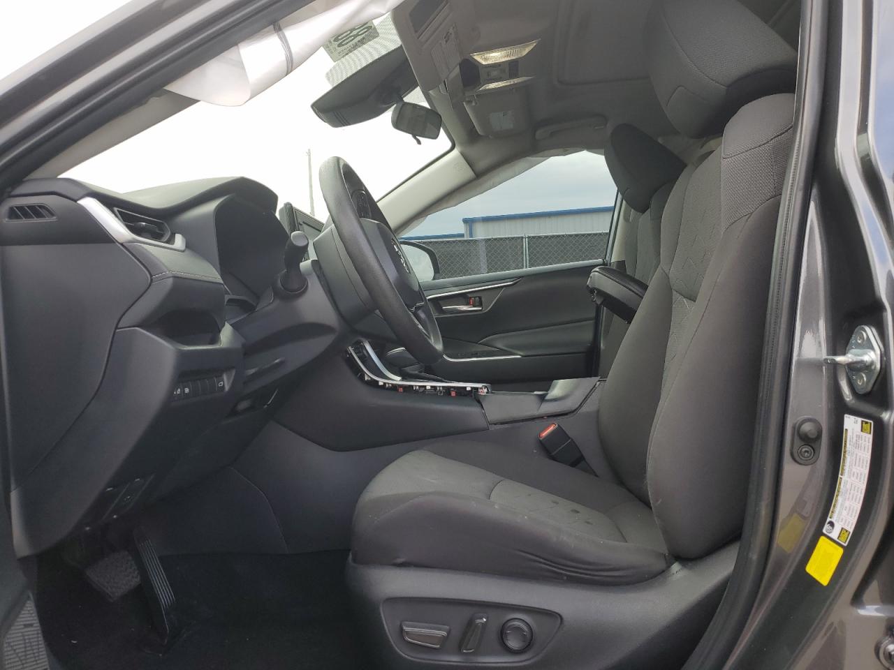 2022 Toyota RAV 4 - Image 7