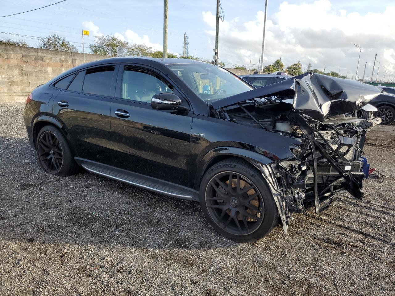 2024 Mercedes-Benz GLE - Image 4