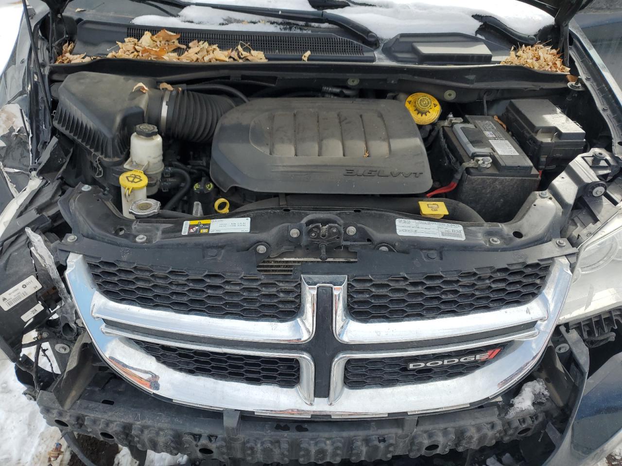 2020 Dodge Caravan - Image 12