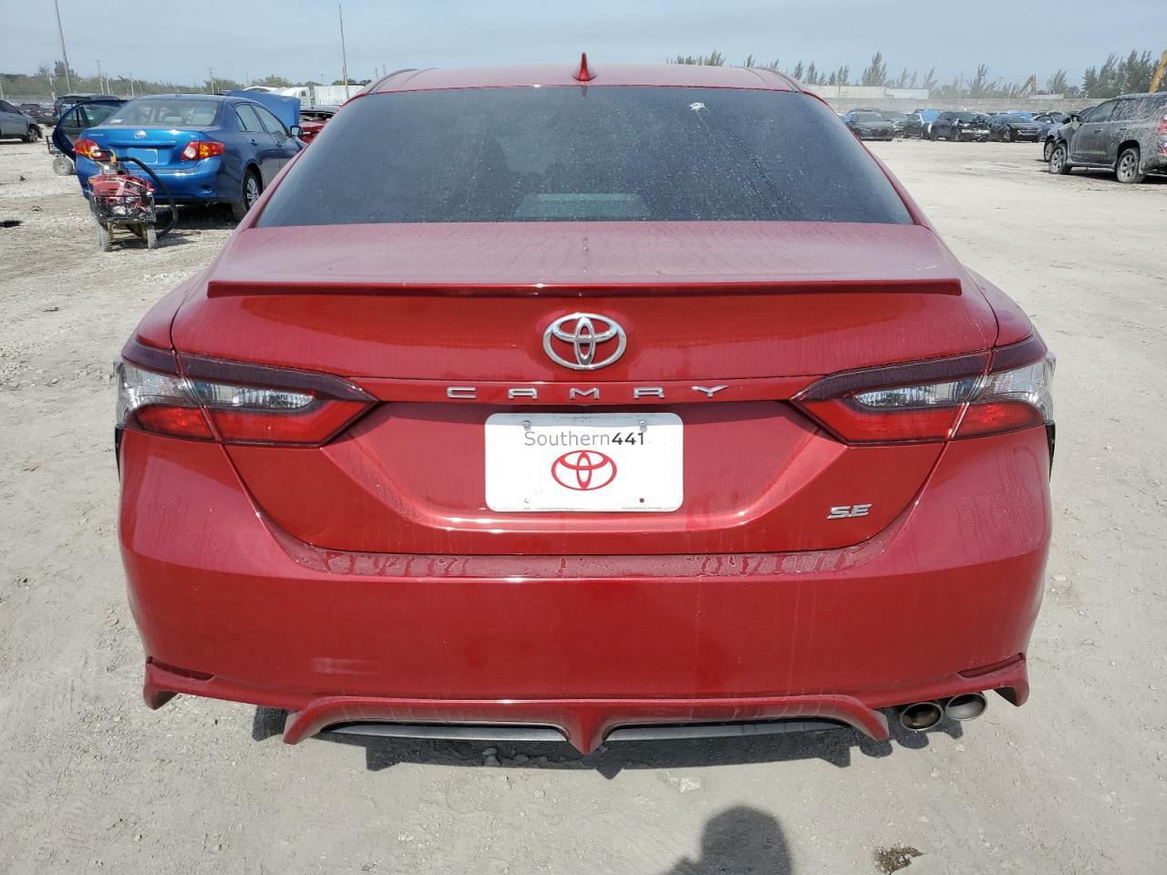 2022 Toyota Camry - Image 6