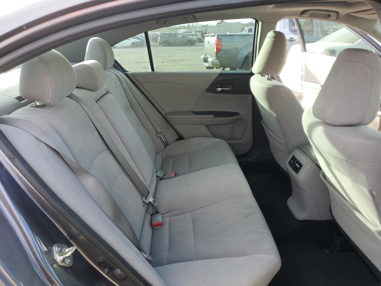 2015 Honda Accord - Image 10