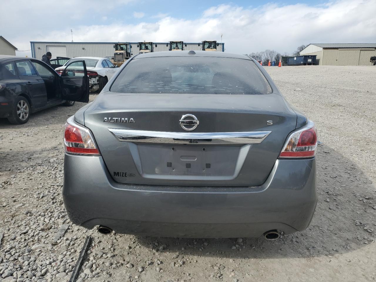 2015 Nissan Altima - Image 6