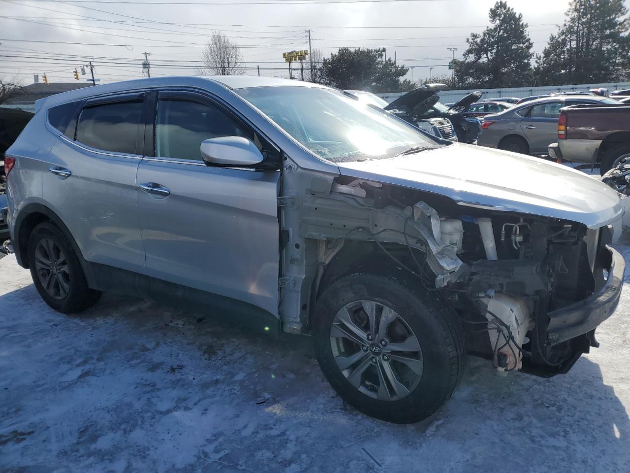 2016 Hyundai Santa Fe - Image 4